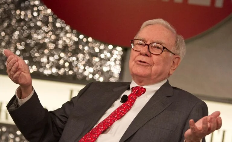 Warren Buffett’s Shocking Money-Saving Tips